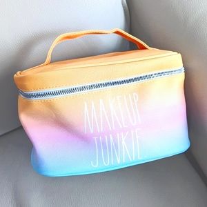 💛 Rae Dunn MAKEUP JUNKIE Travel/ Cosmetic Bag 🩵
